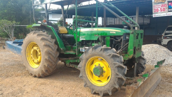 ขายรถไถ JOHN DEERE 5615K 2เพลา 89แรงม้าทะเบียนพร้อมโอน ราคา 550,000 อ.แกลง จ.ระยอง มีบริการขนส่งทั่วไทย DC Tractor Rayong 0818618678,0899347475 https://www.facebook.com/DC-Tractor-Rayong-3071545327…/shop… id line=081-8618678 id line=089-9347 ขายรถไถ JOHN DEERE 5615K 2เพลา 89แรงม้าทะเบียนพร้อมโอน ราคา 550,000 อ.แกลง จ.ระยอง มีบริการขนส่งทั่วไทย DC Tractor Rayong 0818618678,0899347475 https://www.facebook.com/DC-Tractor-Rayong-3071545327…/shop… id line=081-8618678 id line=089-9347