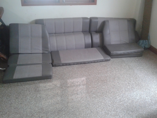 ขายชุดเบาะหลังรถ2000บาท