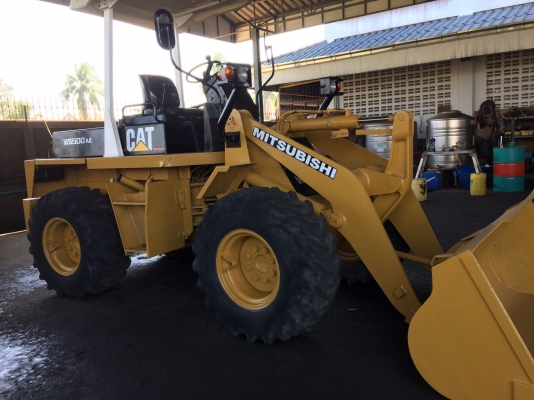 รถตักล้อยาง Mitsubishi WS500a มือสองนำเข้าจากญี่ปุ่น พร้อมใช้งาน