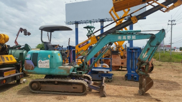 นำเสนอครับ รถขุด แบคโฮ 2 in 1 พร้อมหัวเจาะ ขุดได้ เจาะได้ในตัวเดียว KOMATSU PC 30-7E เก่าญี่ปุ่นแท้ นำเสนอครับ รถขุด แบคโฮ 2 in 1 พร้อมหัวเจาะ ขุดได้ เจาะได้ในตัวเดียว KOMATSU PC 30-7E เก่าญี่ปุ่นแท้