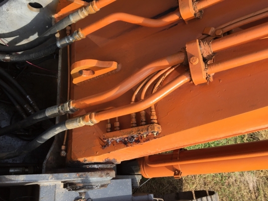 ขายแบคโฮ ฮิตาชิ EX200 รุ่น 2 ราคา 600,000.- ขายแบคโฮ ฮิตาชิ EX200 รุ่น 2 ราคา 600,000.-