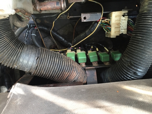 ขายแบคโฮ ฮิตาชิ EX200 รุ่น 2 ราคา 600,000.- ขายแบคโฮ ฮิตาชิ EX200 รุ่น 2 ราคา 600,000.-