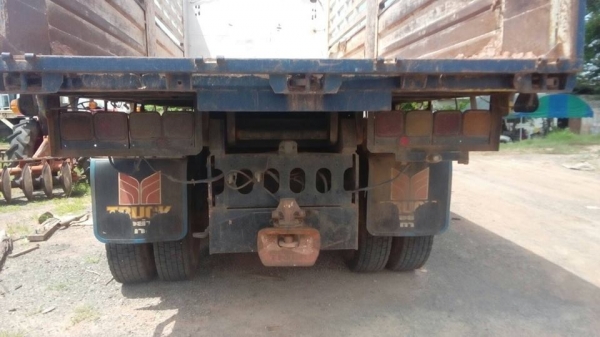 ขายดั้ม2เพลา เดก้า270 ปี47 รถสวยสภาพดี เอกสารถูกต้อง เล่มทะเบียนพร้อมโอน ราคา1,290,000 สนใจโทร 090-8588220คุณนะ 093-3258446คุณบิว หรือเข้าดูสินค้าอื่นๆได้ที่ www.narong2truck.com หรือ www.truck.in.th/498 หรือเพจFacebook ณรงค์ ซื้อขายรถมือสอง (เว็บไซต์ส่วน