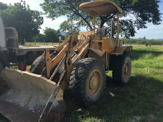 ขายรถตัก CAT910 รถสวยพร้อมใช้งาน. ราคาต่อรองมาเลย ขายได้ขาย