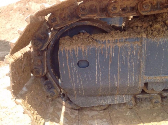 ขายKOMUTSU PC200-7 ชั่วโมงทำงานน้อย ช่วงล่างเต็ม สีเดิมสวยๆ รถสภาพพร้อมใช้ ขายKOMUTSU PC200-7 ชั่วโมงทำงานน้อย ช่วงล่างเต็ม สีเดิมสวยๆ รถสภาพพร้อมใช้