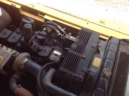 ขายKOMUTSU PC200-7 ชั่วโมงทำงานน้อย ช่วงล่างเต็ม สีเดิมสวยๆ รถสภาพพร้อมใช้ ขายKOMUTSU PC200-7 ชั่วโมงทำงานน้อย ช่วงล่างเต็ม สีเดิมสวยๆ รถสภาพพร้อมใช้