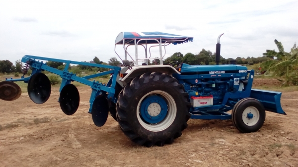 ขาย385000บาท5610   เพลาเดียว  พร้อมทะเบียน0810076640