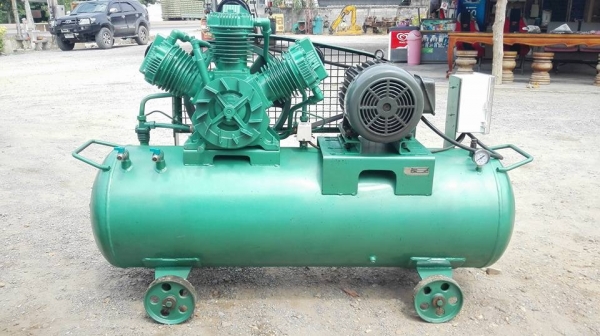 ** SOLD ** ปั้มลม IWATA JAPAN ขนาด 10 HP 300 ลิตร ไฟ 380V เก็บทุกเม็ดเช็คทุกระบบพร้อมใช้มาเทสได้!!