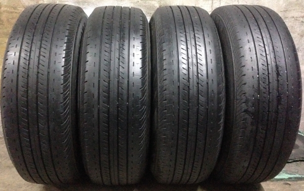 แม็ก Totota Vigo Prerunner พร้อมยาง 205-70-15 แม็ก Totota Vigo Prerunner พร้อมยาง 205-70-15