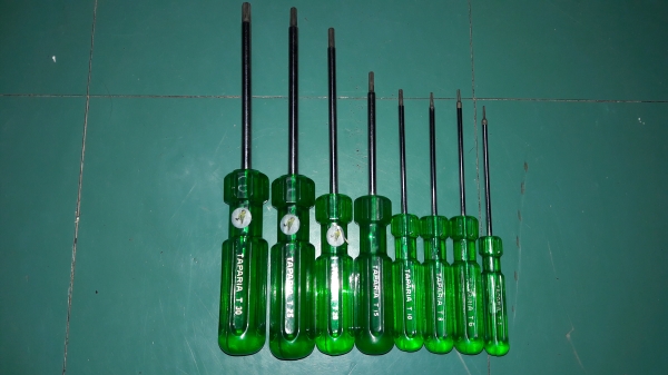 ขายไขควงหัวหกเหลี่ยมชุด8ตัวTAPARIA เก่าเก็บทนทาน