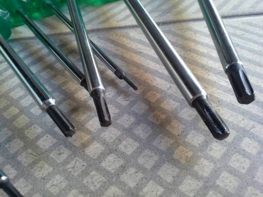 ขายไขควงหัวหกเหลี่ยมชุด8ตัวTAPARIA เก่าเก็บทนทาน