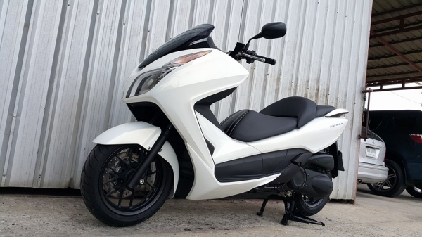 Forza300 ปี 2015 สุดคุ้มใหม่กว่านี้ต้องมือ1เลยครับ ราคาต่อรองได้