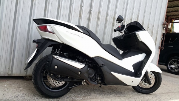 Forza300 ปี 2015 สุดคุ้มใหม่กว่านี้ต้องมือ1เลยครับ ราคาต่อรองได้ Forza300 ปี 2015 สุดคุ้มใหม่กว่านี้ต้องมือ1เลยครับ ราคาต่อรองได้