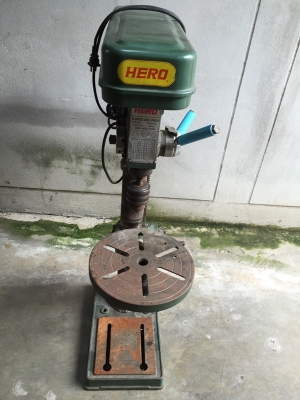 สว่านแท่น HERO