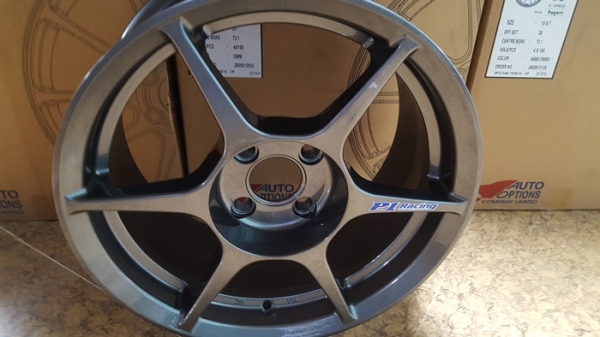 ขายล้อใหม่ P1 กัลเทา ขอบ15 กว้าง7 ET32 งานAuto Options