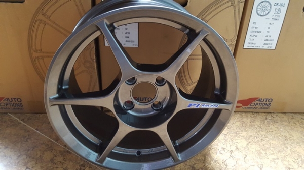 ขายล้อใหม่ P1 กัลเทา ขอบ15 กว้าง7 ET32 งานAuto Options