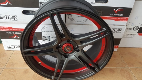 ขายล้อใหม่ YACHIYODA ขอบ17 LW-07 (ดำคลิปแดง) 4รู100