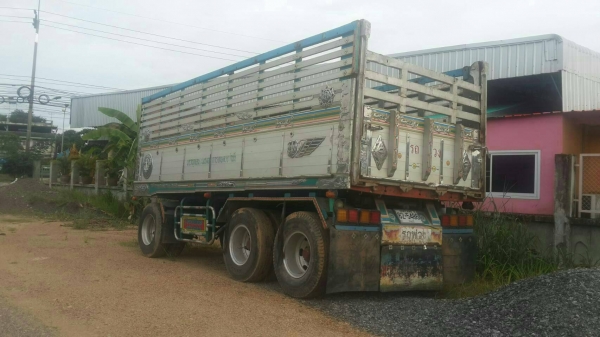 ขายด่วนครับ&quot;ลูกพ่วงดั้ม3เพลาแท้ปี44ยาว7เมตรสวยๆ&quot;ราคาถูกๆครับ สนใจติดต่อ :คุณสมใจ0892226821