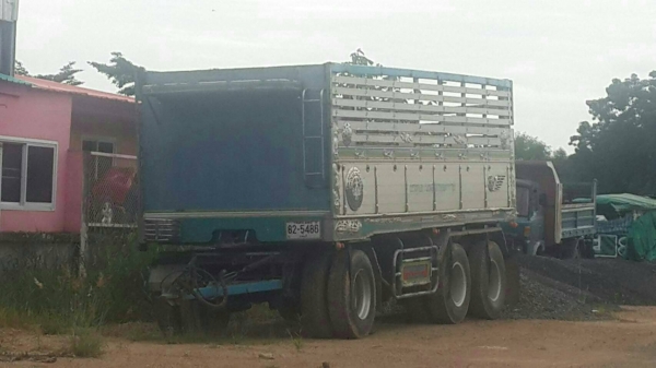 ขายด่วนครับ&quot;ลูกพ่วงดั้ม3เพลาแท้ปี44ยาว7เมตรสวยๆ&quot;ราคาถูกๆครับ สนใจติดต่อ :คุณสมใจ0892226821