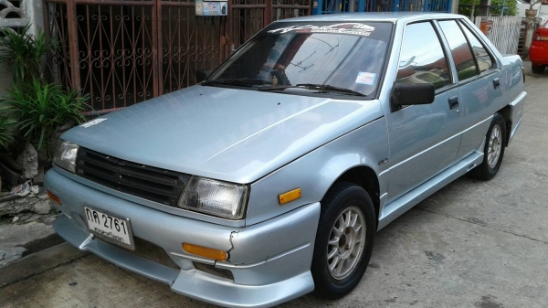 รถเก๋งรถบ้านสภาพOKขายราคามอเตอร์ไซค์