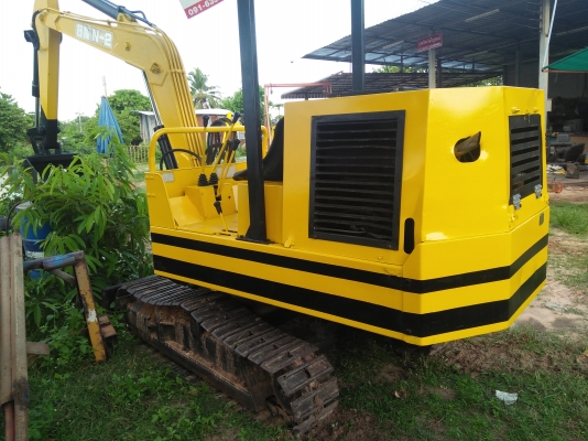 ขายรถแบคโฮ นิสสัน เท่าPC25 เก่านอก
