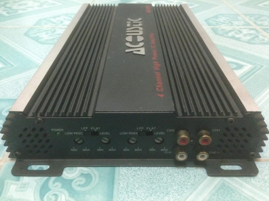 แอมป์คลาสเอบี4ch ACOUSTIC ขาย 950 บาท
