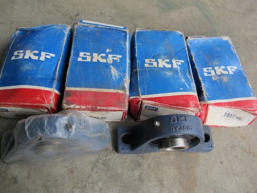 ขายตุ๊กตาจับเพลาSKF ของใหม่แท้ ขายตุ๊กตาจับเพลาSKF ของใหม่แท้