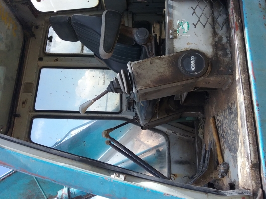 ขาย 485,000 KOBELCO sk 045-2  เครื่องดี ปั้มแรง  โช่หนา เอวแน่น รถสวยพร้อมใช้ 090-772-3710 090-772-3708