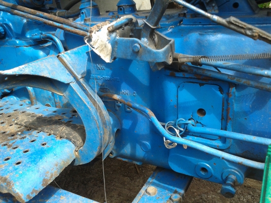 ขาย6610เสื้อลาย ปั๊มกลมไอดีโต รถบ้านสวยๆ ขาย6610เสื้อลาย ปั๊มกลมไอดีโต รถบ้านสวยๆ