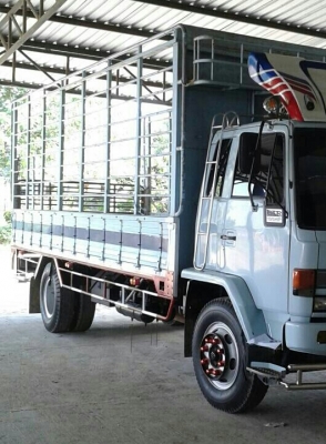 หกล้อนางฟ้าสวยๆ อีซูชุ ร็อค FTR195นางฟ้า ช่วงยาว7.20ม สภาพนางฟ้าสวยจัดเดิมๆพร้อมใช้สุดๆ เล่มทะเบียนพร้อมโอน