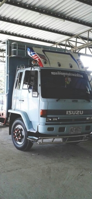 หกล้อนางฟ้าสวยๆ อีซูชุ ร็อค FTR195นางฟ้า ช่วงยาว7.20ม สภาพนางฟ้าสวยจัดเดิมๆพร้อมใช้สุดๆ เล่มทะเบียนพร้อมโอน