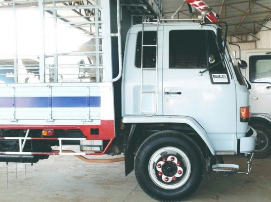 หกล้อนางฟ้าสวยๆ อีซูชุ ร็อค FTR195นางฟ้า ช่วงยาว7.20ม สภาพนางฟ้าสวยจัดเดิมๆพร้อมใช้สุดๆ เล่มทะเบียนพร้อมโอน