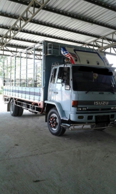หกล้อนางฟ้าสวยๆ อีซูชุ ร็อค FTR195นางฟ้า ช่วงยาว7.20ม สภาพนางฟ้าสวยจัดเดิมๆพร้อมใช้สุดๆ เล่มทะเบียนพร้อมโอน