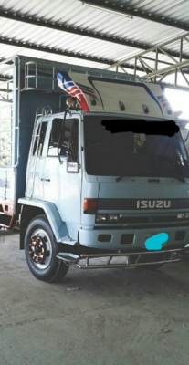หกล้อนางฟ้าสวยๆ อีซูชุ ร็อค FTR195นางฟ้า ช่วงยาว7.20ม สภาพนางฟ้าสวยจัดเดิมๆพร้อมใช้สุดๆ เล่มทะเบียนพร้อมโอน