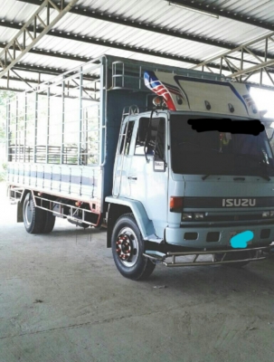 หกล้อนางฟ้าสวยๆ อีซูชุ ร็อค FTR195นางฟ้า ช่วงยาว7.20ม สภาพนางฟ้าสวยจัดเดิมๆพร้อมใช้สุดๆ เล่มทะเบียนพร้อมโอน