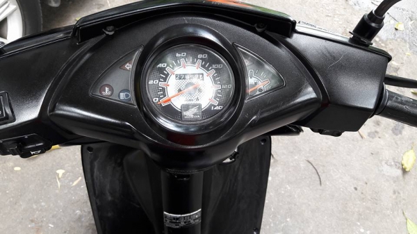 ขายลูกเดียว click 110 ปี 2550 ราคาเบาๆ