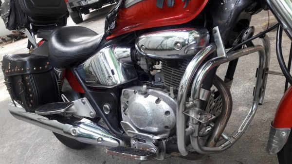 ขายลูกเดียว phantom200 ของแต่งให้หมด ปี2549