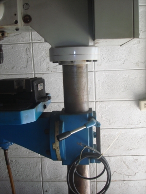 ด่วนลดราคาสุด ๆค่ะ* สว่านแท่นเจาะและต๊าปเกลียว( Milling M20)ตั้งพื้นออโต 2 ระบบในเครื่องเดียวจากไต้หวัน M20 ไฟ380ยี่ห้อDHXMC-VERTEXรุ่นZ5030VF.