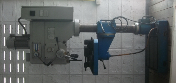 ด่วนลดราคาสุด ๆค่ะ* สว่านแท่นเจาะและต๊าปเกลียว( Milling M20)ตั้งพื้นออโต 2 ระบบในเครื่องเดียวจากไต้หวัน M20 ไฟ380ยี่ห้อDHXMC-VERTEXรุ่นZ5030VF.