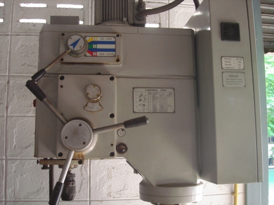 ด่วนลดราคาสุด ๆค่ะ* สว่านแท่นเจาะและต๊าปเกลียว( Milling M20)ตั้งพื้นออโต 2 ระบบในเครื่องเดียวจากไต้หวัน M20 ไฟ380ยี่ห้อDHXMC-VERTEXรุ่นZ5030VF.