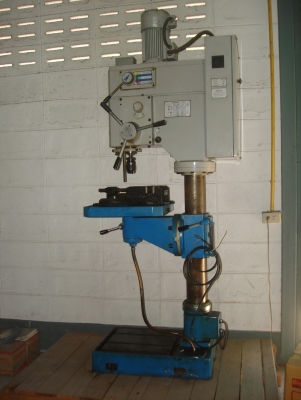 ด่วนลดราคาสุด ๆค่ะ* สว่านแท่นเจาะและต๊าปเกลียว( Milling M20)ตั้งพื้นออโต 2 ระบบในเครื่องเดียวจากไต้หวัน M20 ไฟ380ยี่ห้อDHXMC-VERTEXรุ่นZ5030VF.