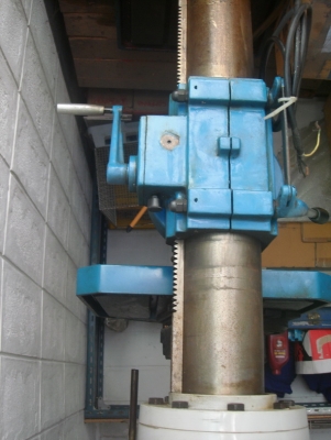 ด่วนลดราคาสุด ๆค่ะ* สว่านแท่นเจาะและต๊าปเกลียว( Milling M20)ตั้งพื้นออโต 2 ระบบในเครื่องเดียวจากไต้หวัน M20 ไฟ380ยี่ห้อDHXMC-VERTEXรุ่นZ5030VF.