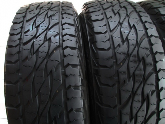 ขายยาง BRIDGESTONE A/T 697 265-70-17 สวยๆ (1ชุด) ขายยาง BRIDGESTONE A/T 697 265-70-17 สวยๆ (1ชุด)