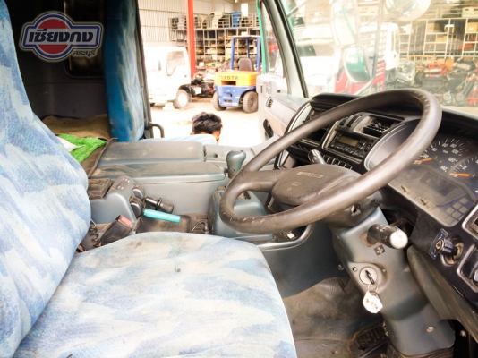 ขายหัวเก๋ง NISSAN ปลาวาฬ หน้าV สวยมาก ติดต่อคุณเอ 090-9977111