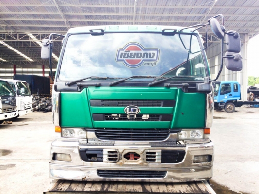 ขายหัวเก๋ง NISSAN ปลาวาฬ หน้าV สวยมาก ติดต่อคุณเอ 090-9977111