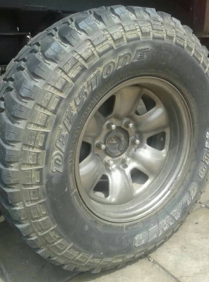 ขายยางมัทดีสโตน 265x75x16 ปี 13