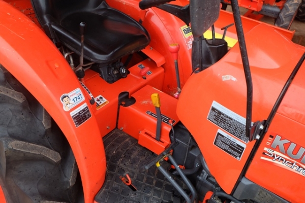 รถไถรุ่น L3608SP ใบมีด + ผาน 1 ตัว ดาวน์ 10,000 บาท โทร089-0111624