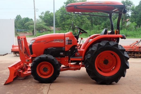 รถไถรุ่น L3608SP ใบมีด + ผาน 1 ตัว ดาวน์ 10,000 บาท โทร089-0111624