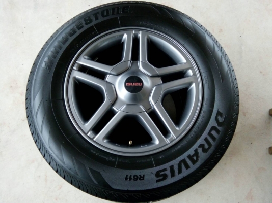 ล้ออีซูซุ เอ็กซ์ซีรี่ส์ 1.9 สวยๆ ทั้งชุด 13,000บ. ล้ออีซูซุ เอ็กซ์ซีรี่ส์ 1.9 สวยๆ ทั้งชุด 13,000บ.