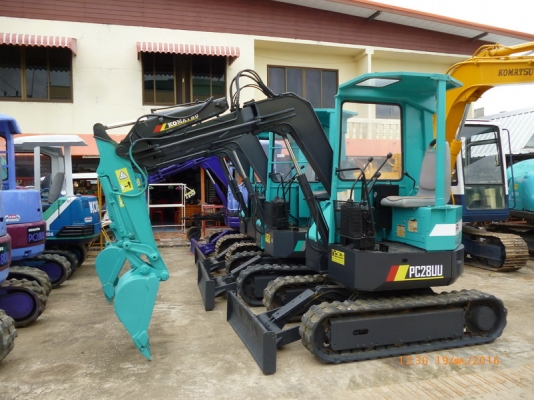 ขายรถขุด  KOMATSU PC28UU-1